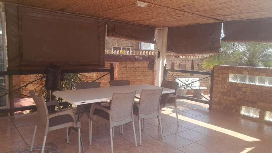 3 Bedroom Property for Sale in Wierda Park Gauteng