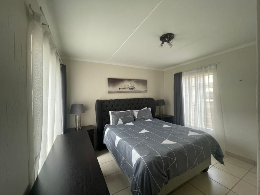 To Let 2 Bedroom Property for Rent in Noordwyk Gauteng