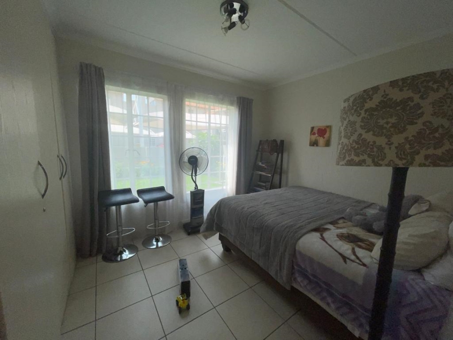 To Let 2 Bedroom Property for Rent in Noordwyk Gauteng