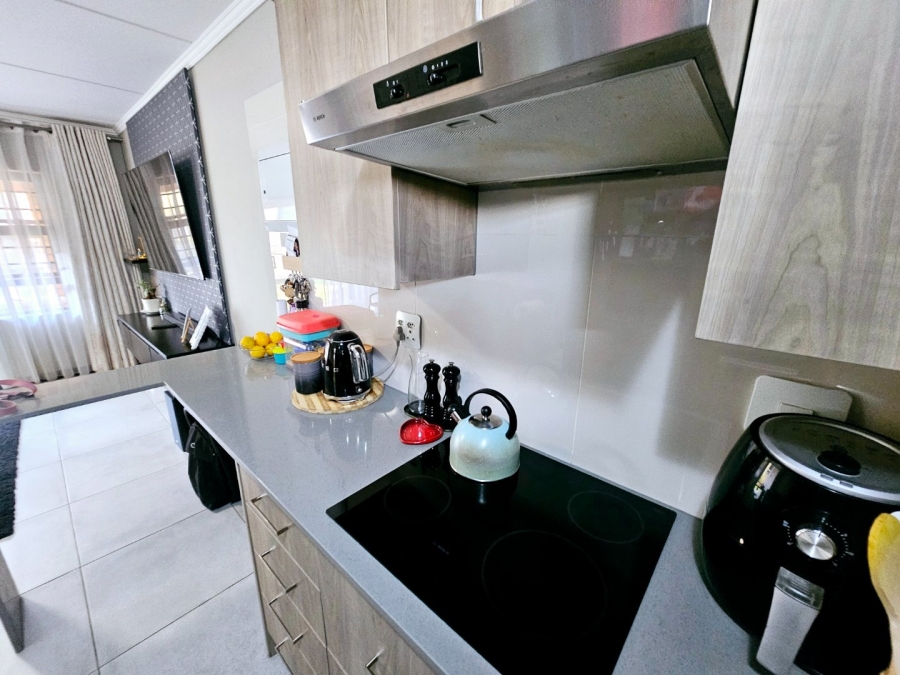 2 Bedroom Property for Sale in Amberfield Gauteng