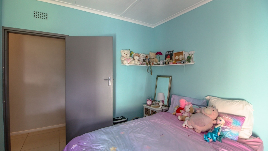 3 Bedroom Property for Sale in Bonaero Park Gauteng