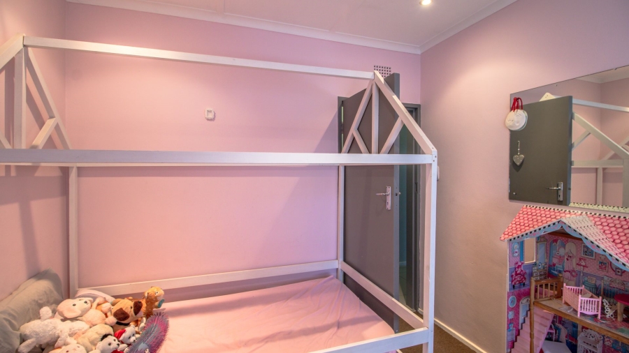 3 Bedroom Property for Sale in Bonaero Park Gauteng