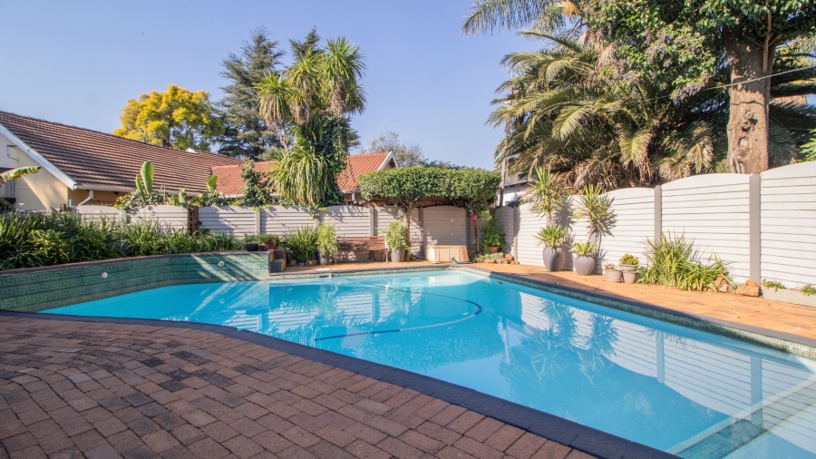 3 Bedroom Property for Sale in Bonaero Park Gauteng