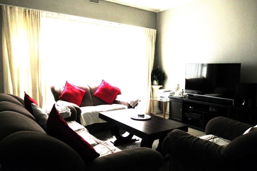  Bedroom Property for Sale in Ferndale Gauteng