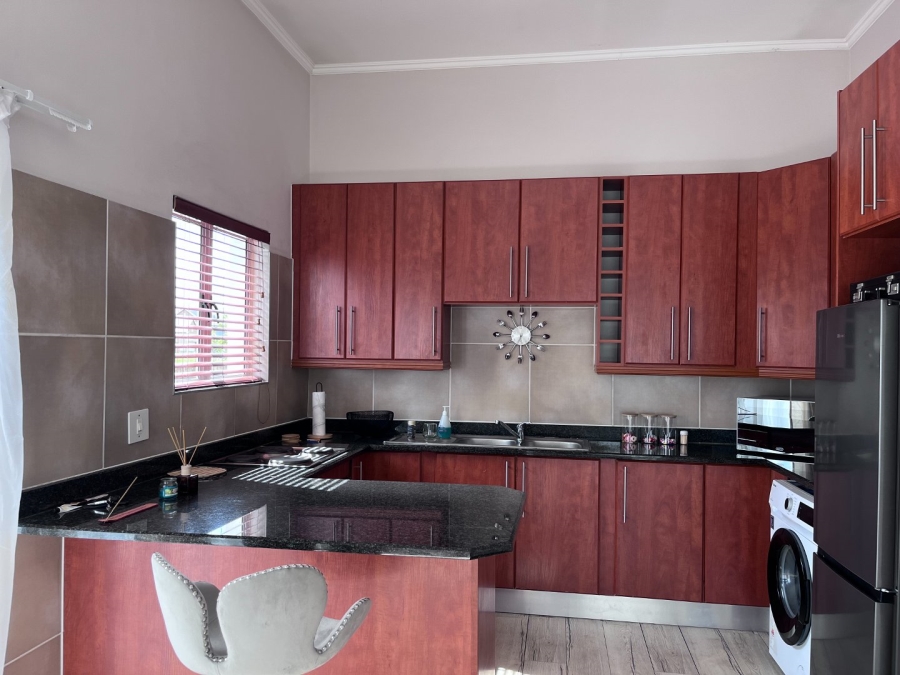 2 Bedroom Property for Sale in Riverspray Lifestyle Estate Gauteng