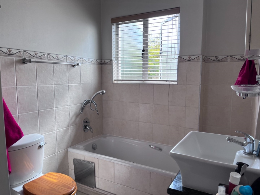 2 Bedroom Property for Sale in Riverspray Lifestyle Estate Gauteng