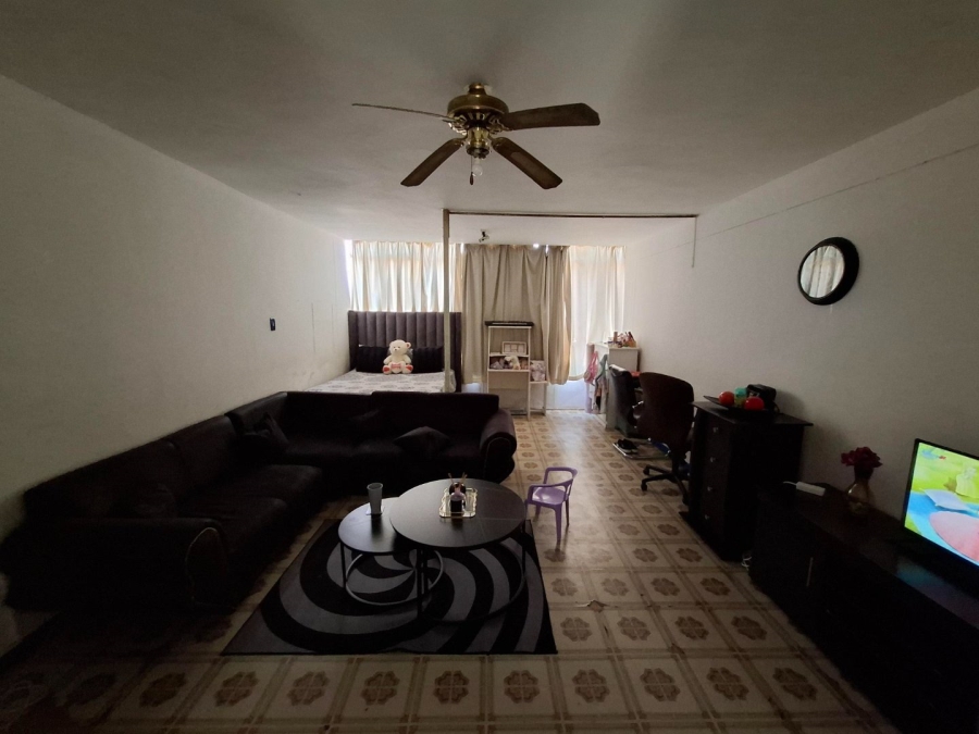 1 Bedroom Property for Sale in Arcadia Gauteng