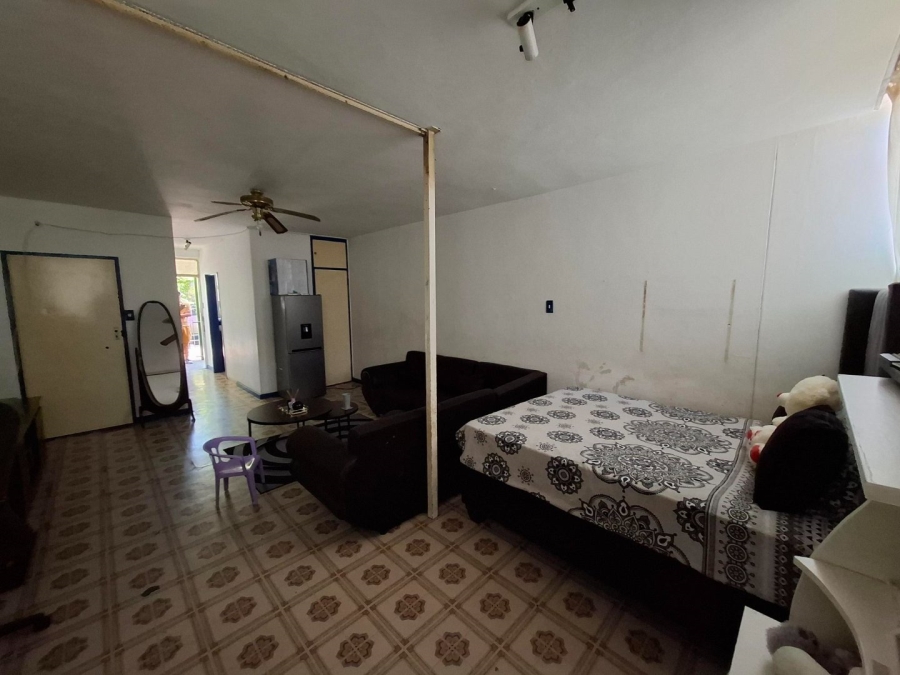 1 Bedroom Property for Sale in Arcadia Gauteng