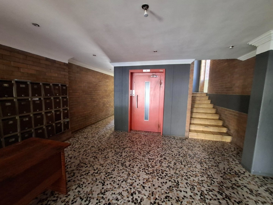 1 Bedroom Property for Sale in Arcadia Gauteng