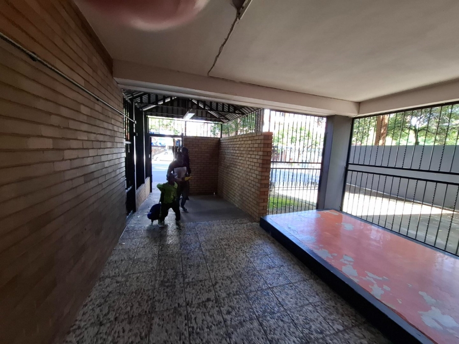 1 Bedroom Property for Sale in Arcadia Gauteng