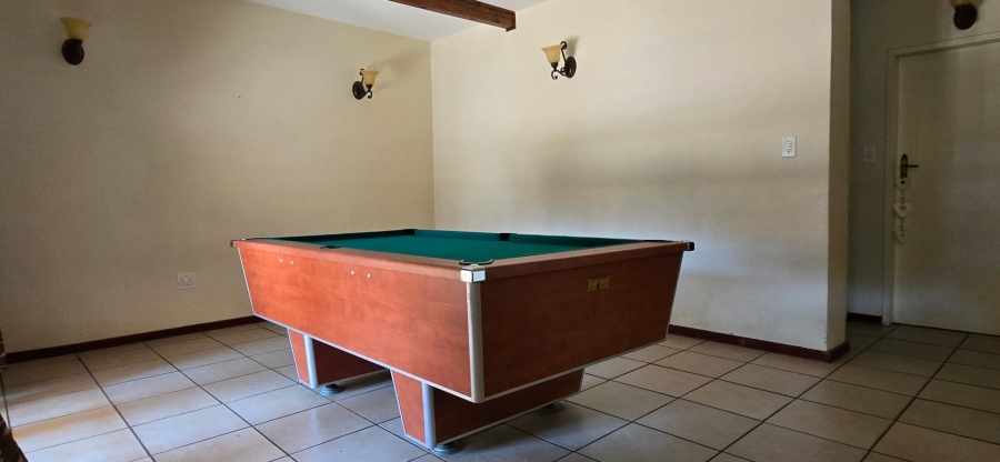 4 Bedroom Property for Sale in Bassonia Gauteng