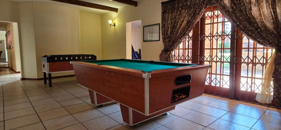 4 Bedroom Property for Sale in Bassonia Gauteng