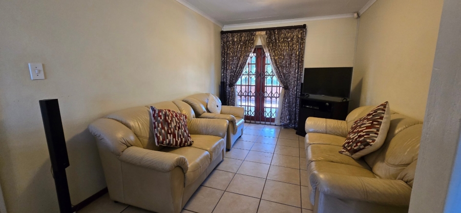 4 Bedroom Property for Sale in Bassonia Gauteng