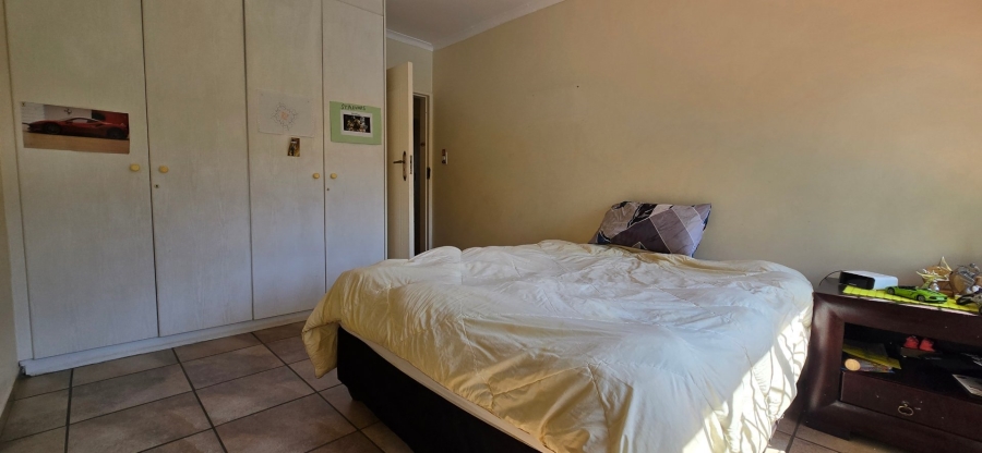 4 Bedroom Property for Sale in Bassonia Gauteng