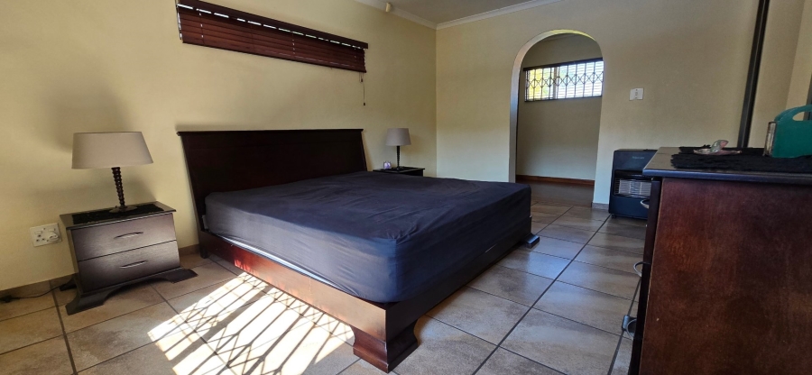4 Bedroom Property for Sale in Bassonia Gauteng