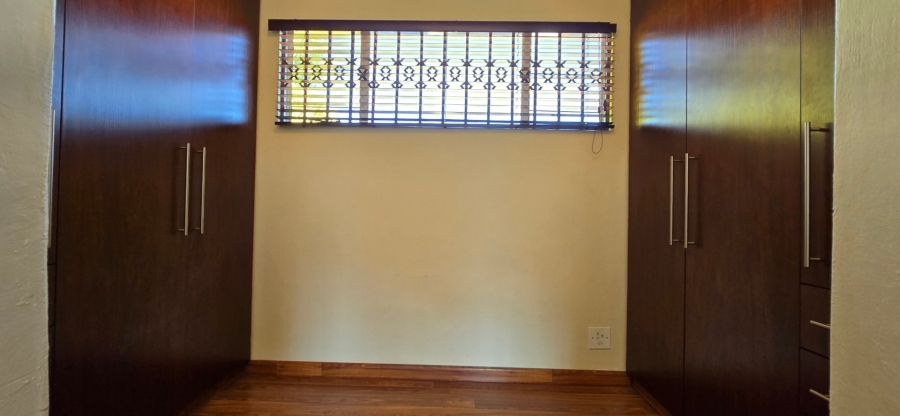 4 Bedroom Property for Sale in Bassonia Gauteng