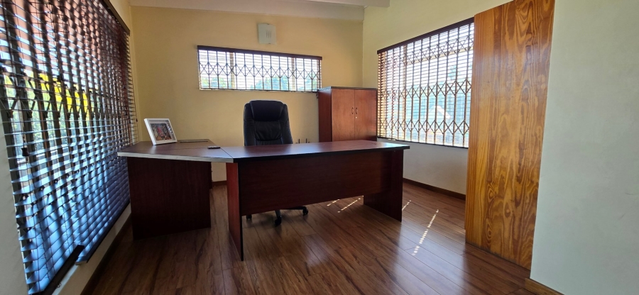 4 Bedroom Property for Sale in Bassonia Gauteng
