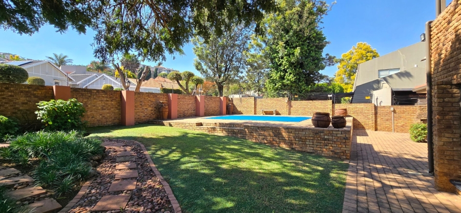 4 Bedroom Property for Sale in Bassonia Gauteng