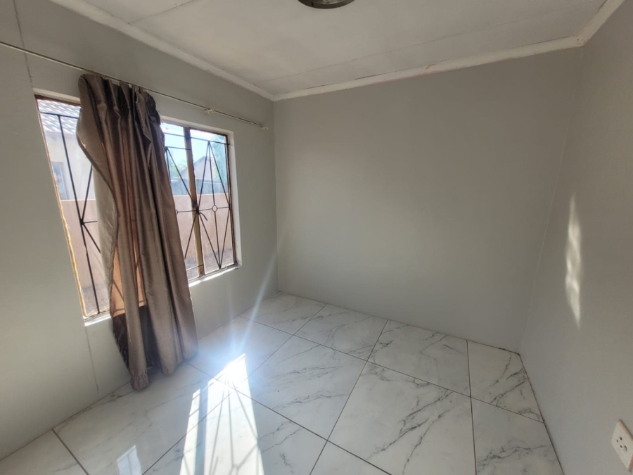 2 Bedroom Property for Sale in Soshanguve B Gauteng