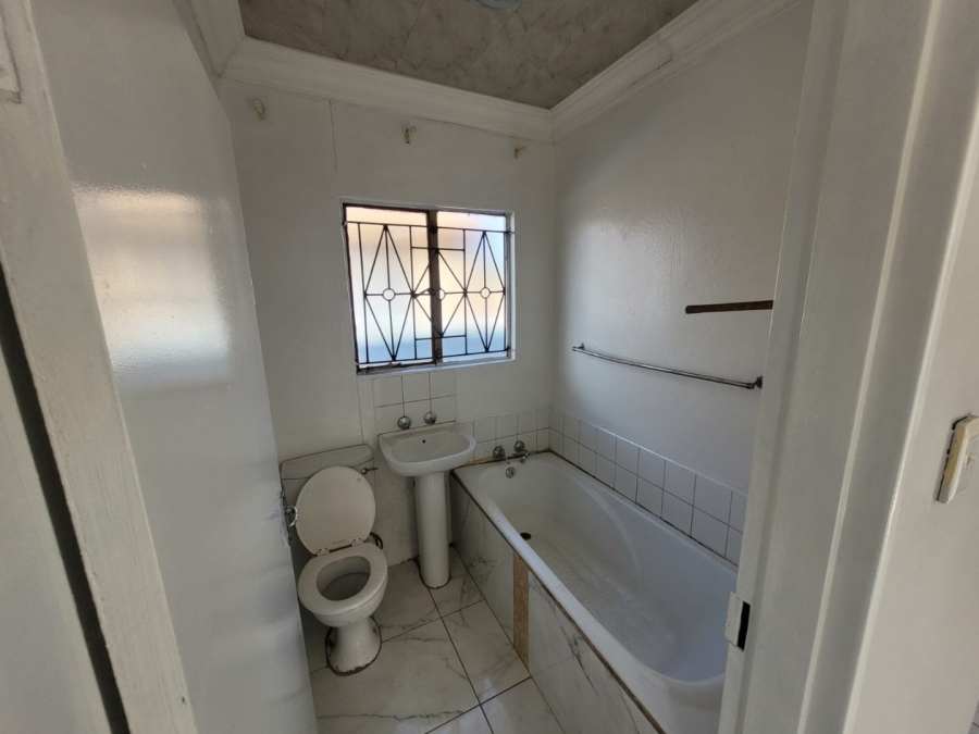 2 Bedroom Property for Sale in Soshanguve B Gauteng