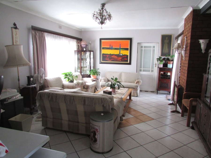 3 Bedroom Property for Sale in Vanderbijlpark SE 2 Gauteng