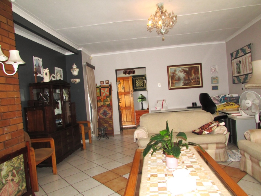 3 Bedroom Property for Sale in Vanderbijlpark SE 2 Gauteng