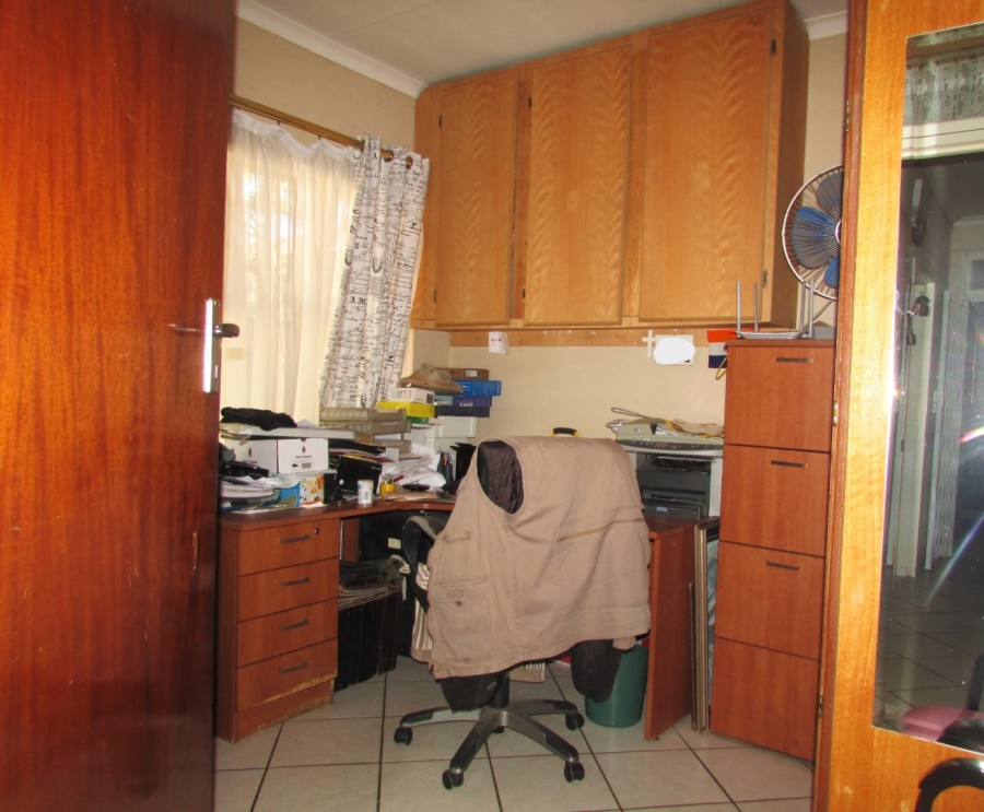 3 Bedroom Property for Sale in Vanderbijlpark SE 2 Gauteng
