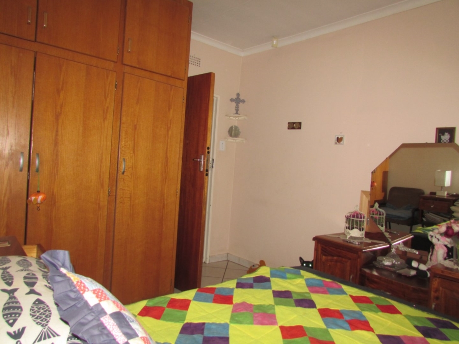 3 Bedroom Property for Sale in Vanderbijlpark SE 2 Gauteng