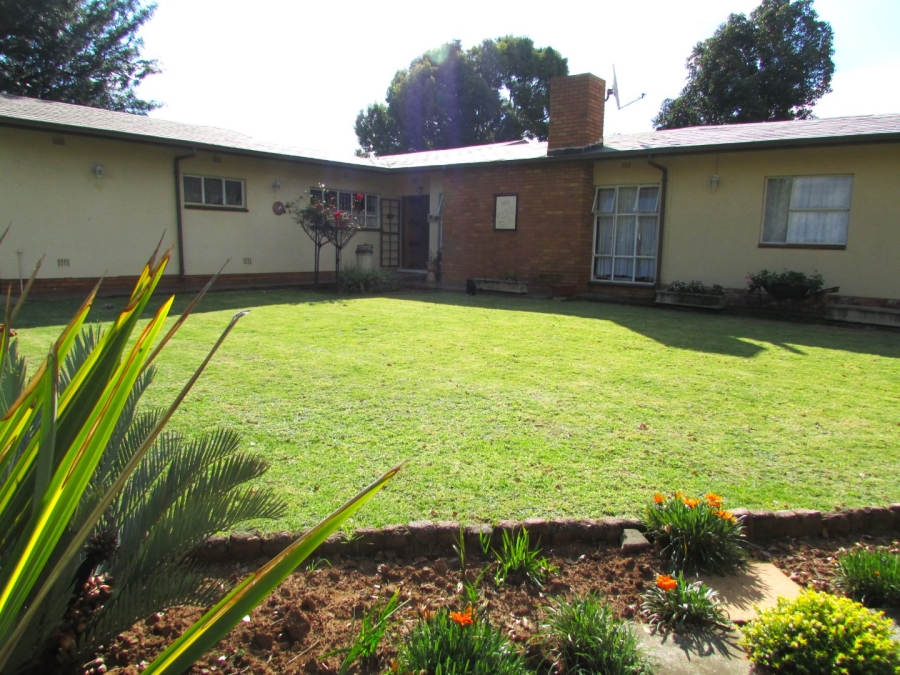 3 Bedroom Property for Sale in Vanderbijlpark SE 2 Gauteng