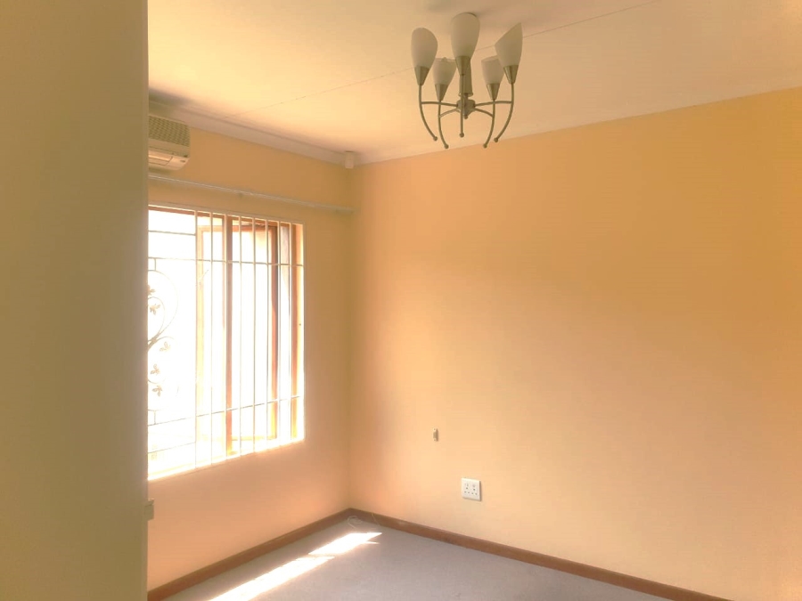 3 Bedroom Property for Sale in Northwold Gauteng