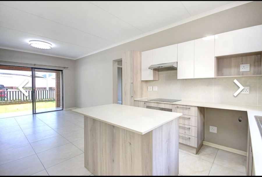 To Let 2 Bedroom Property for Rent in Noordhang Gauteng
