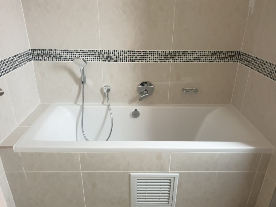 To Let 2 Bedroom Property for Rent in Noordhang Gauteng