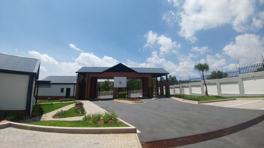 To Let 2 Bedroom Property for Rent in Noordhang Gauteng