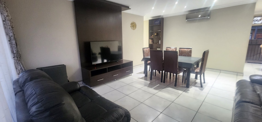 4 Bedroom Property for Sale in Laudium Gauteng