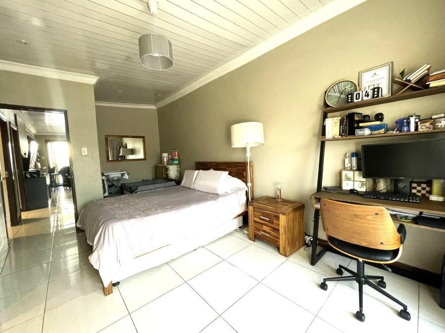 4 Bedroom Property for Sale in Proclamation Hill Gauteng