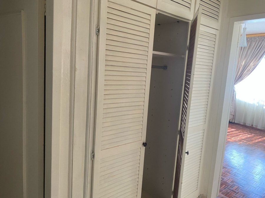 2 Bedroom Property for Sale in Parktown Gauteng