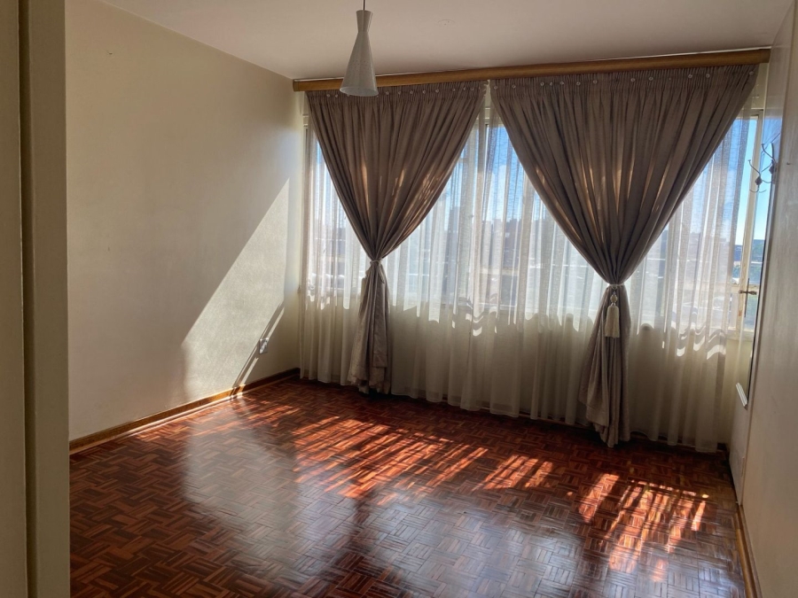 2 Bedroom Property for Sale in Parktown Gauteng