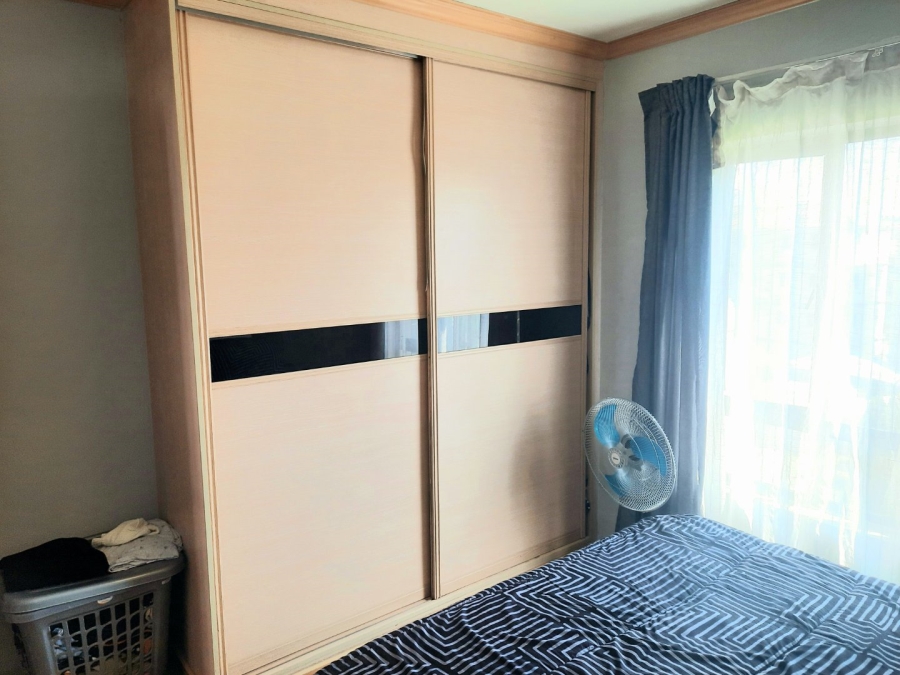2 Bedroom Property for Sale in Noordwyk Gauteng