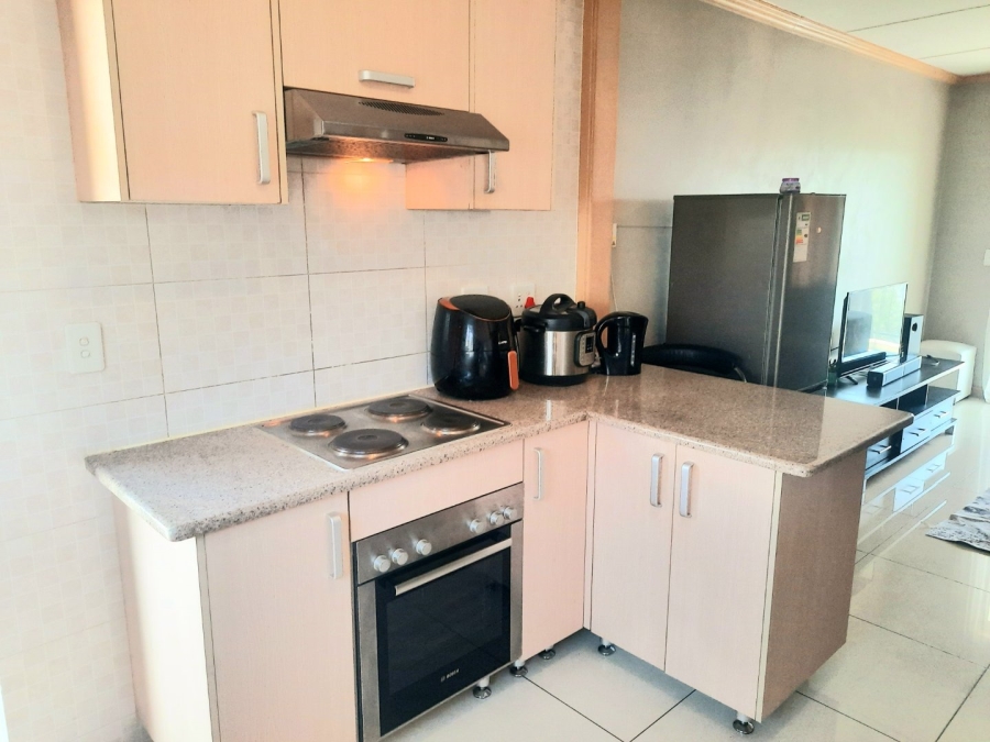 2 Bedroom Property for Sale in Noordwyk Gauteng
