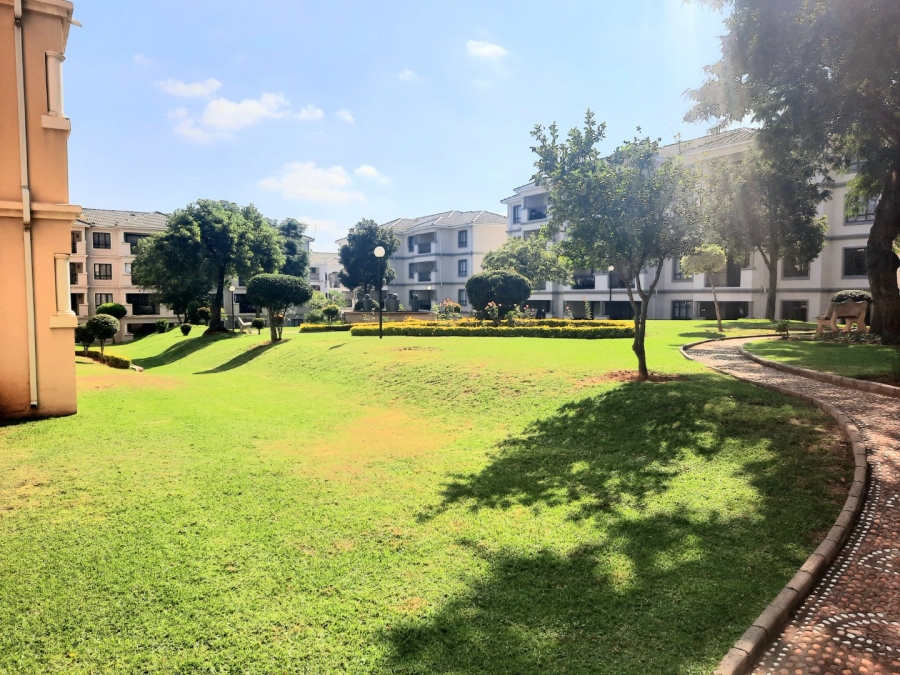 2 Bedroom Property for Sale in Noordwyk Gauteng
