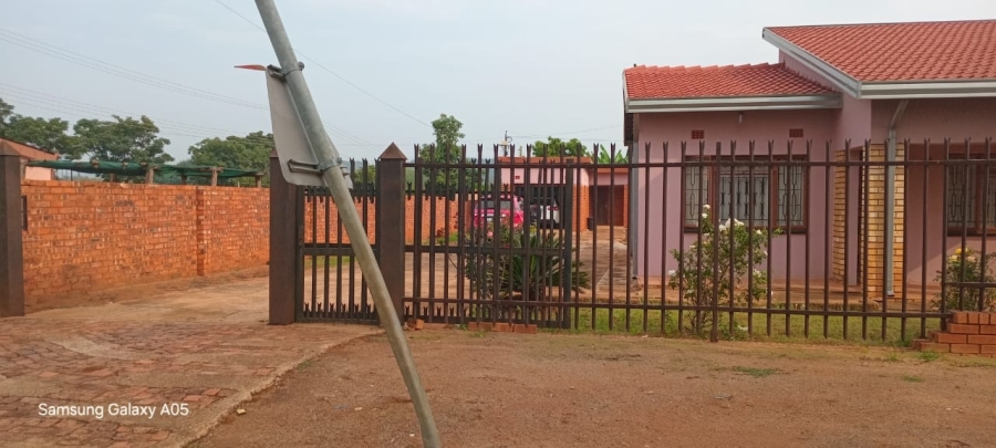 4 Bedroom Property for Sale in Ga-Rankuwa Unit 1 Gauteng
