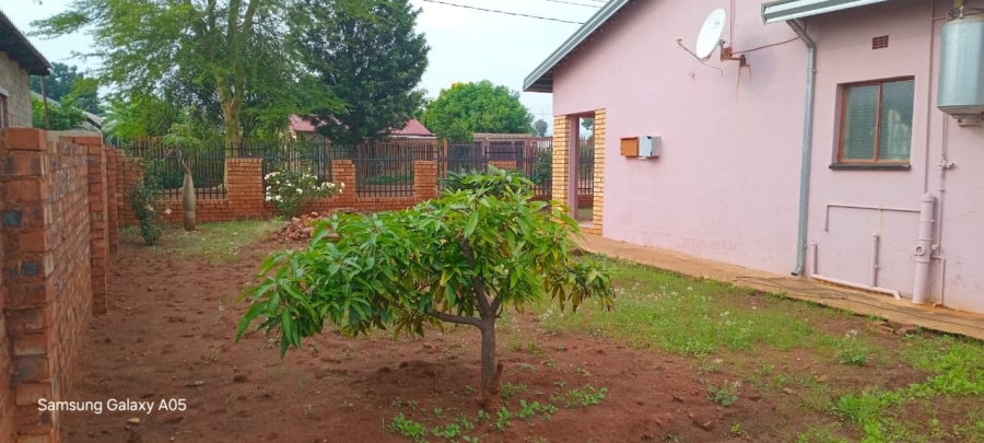 4 Bedroom Property for Sale in Ga-Rankuwa Unit 1 Gauteng