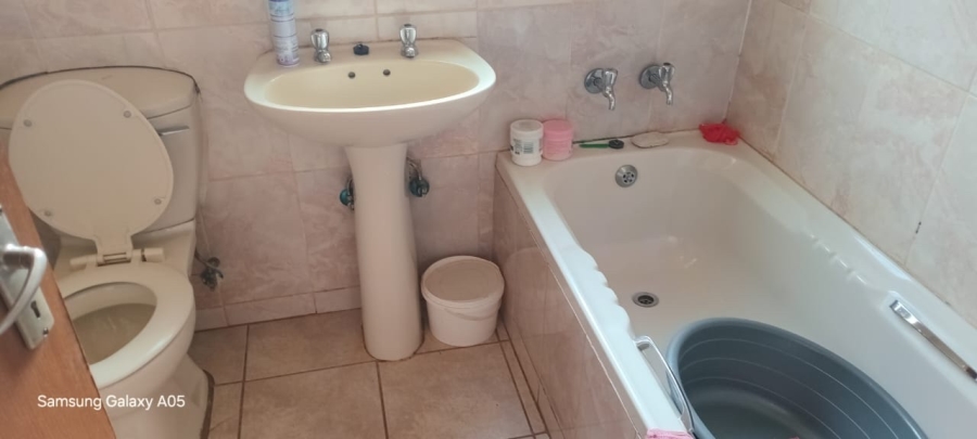 4 Bedroom Property for Sale in Ga-Rankuwa Unit 1 Gauteng