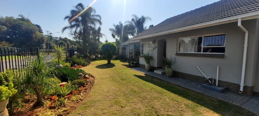 2 Bedroom Property for Sale in Dorandia Gauteng