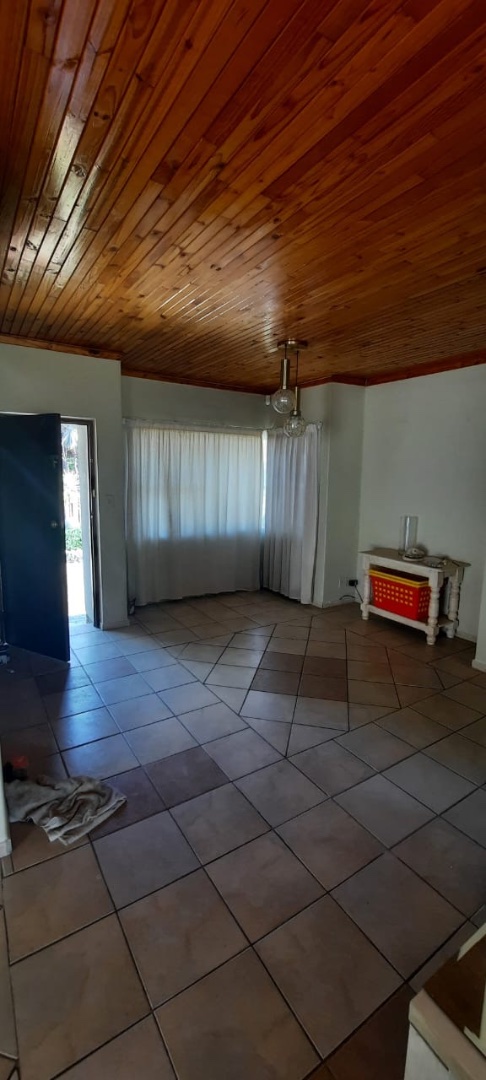 2 Bedroom Property for Sale in Dorandia Gauteng