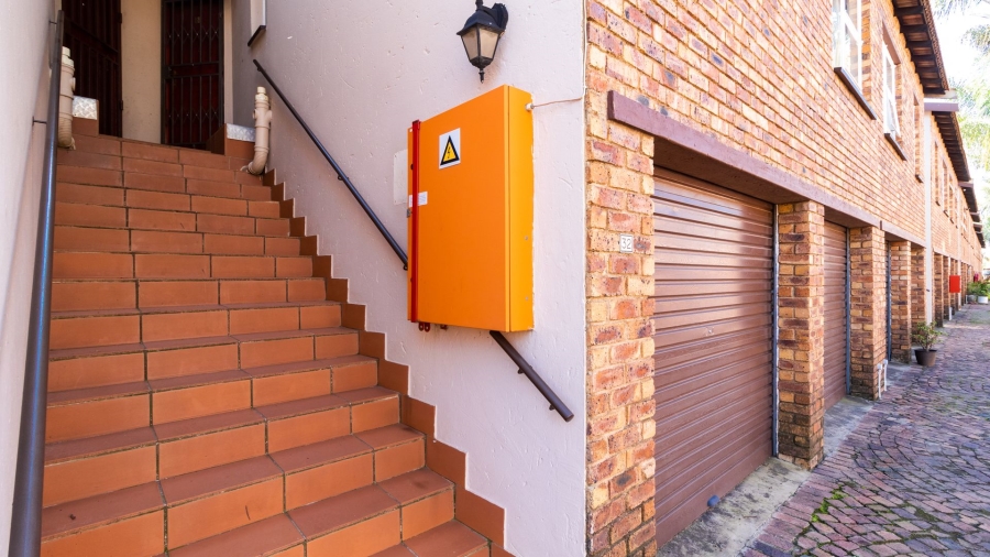 3 Bedroom Property for Sale in Glen Marais Gauteng