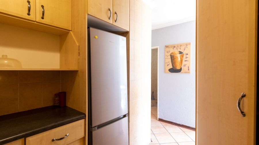 3 Bedroom Property for Sale in Glen Marais Gauteng