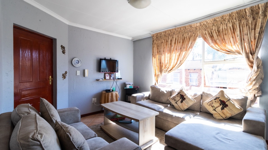 3 Bedroom Property for Sale in Glen Marais Gauteng