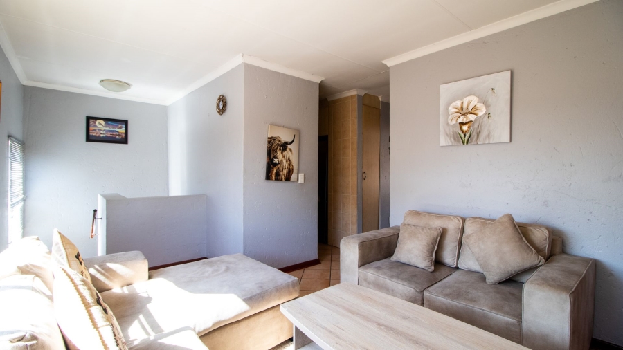 3 Bedroom Property for Sale in Glen Marais Gauteng