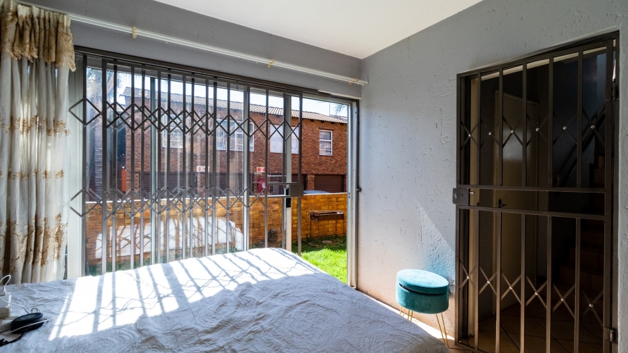 3 Bedroom Property for Sale in Glen Marais Gauteng